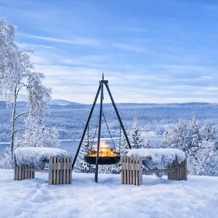 Scenic Cabin, 30 Mins From Airport