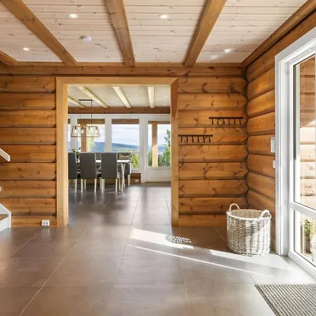 Scenic Cabin, 30 Mins From Airport Hurdal