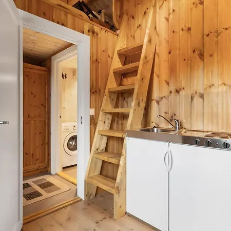 Scenic Cabin, 30 Mins From Airport