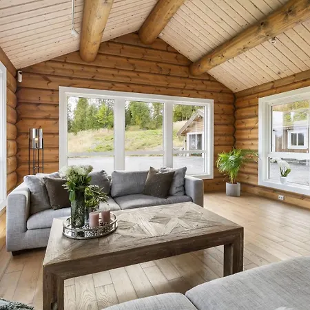 Chalet Scenic Cabin, 30 Mins From Airport