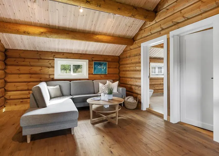 Scenic Cabin, 30 Mins From Airport * Hurdal
